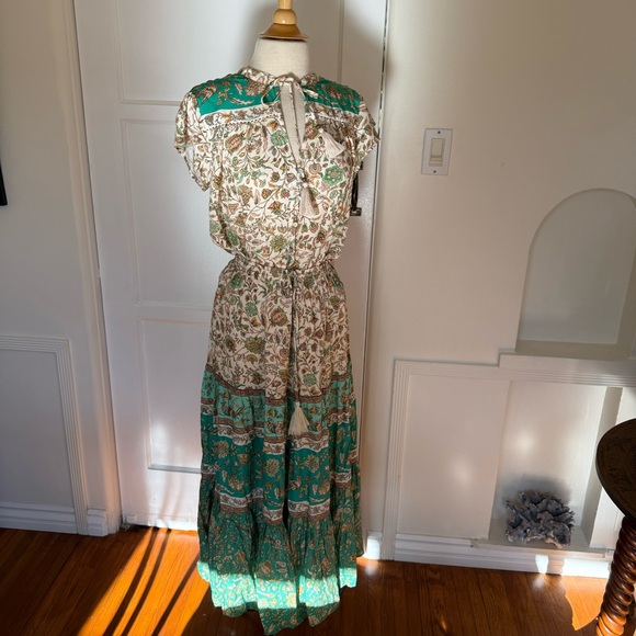 Arnhem two piece set - Picture 8 of 9